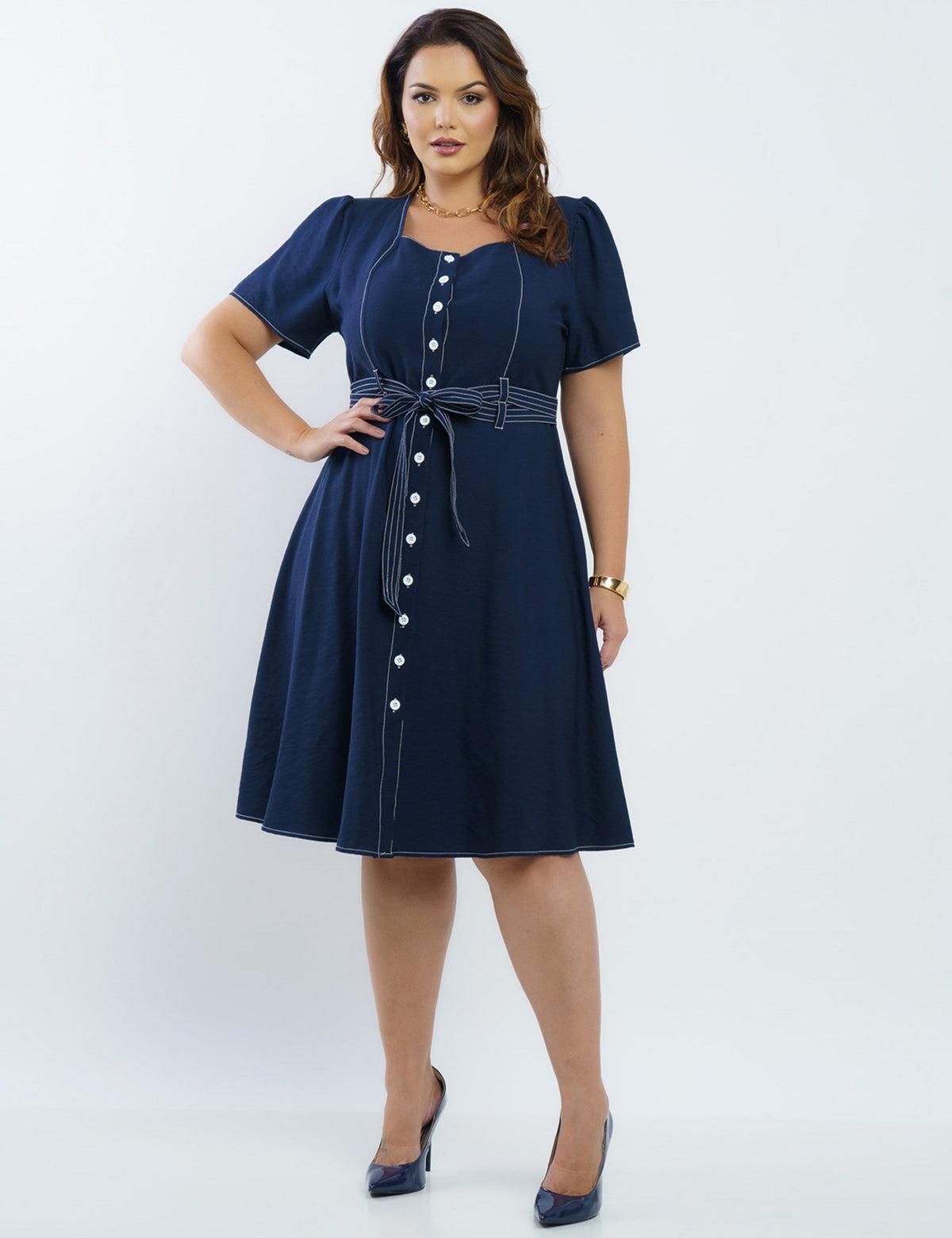 Vestido Curto Viscose Encorpado Com Pesponto