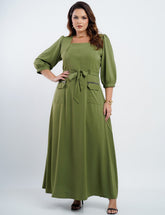 Vestido Longo Crepe Zíper Bolso