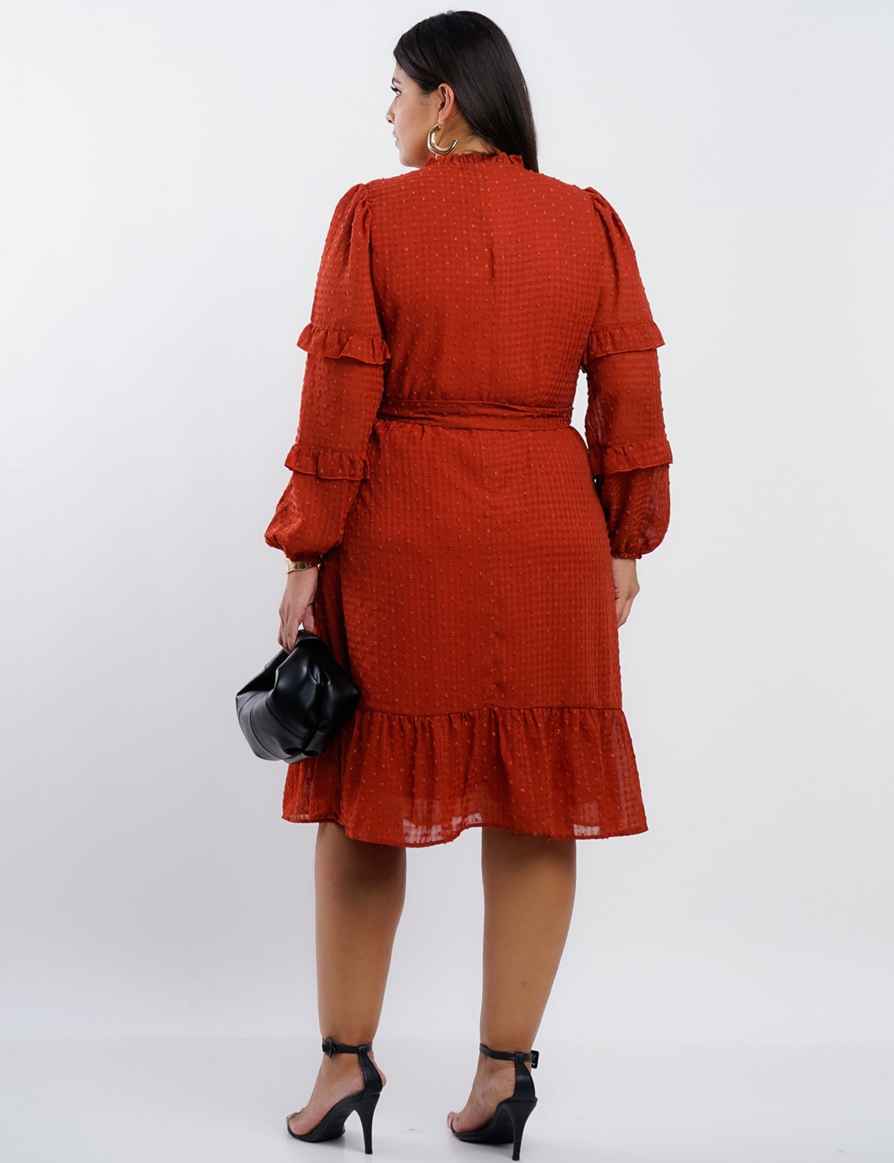 Vestido Curto Chiffon Poá Com Babadinho