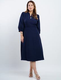 Vestido Midi Crepe Encorpado Com Nervuras