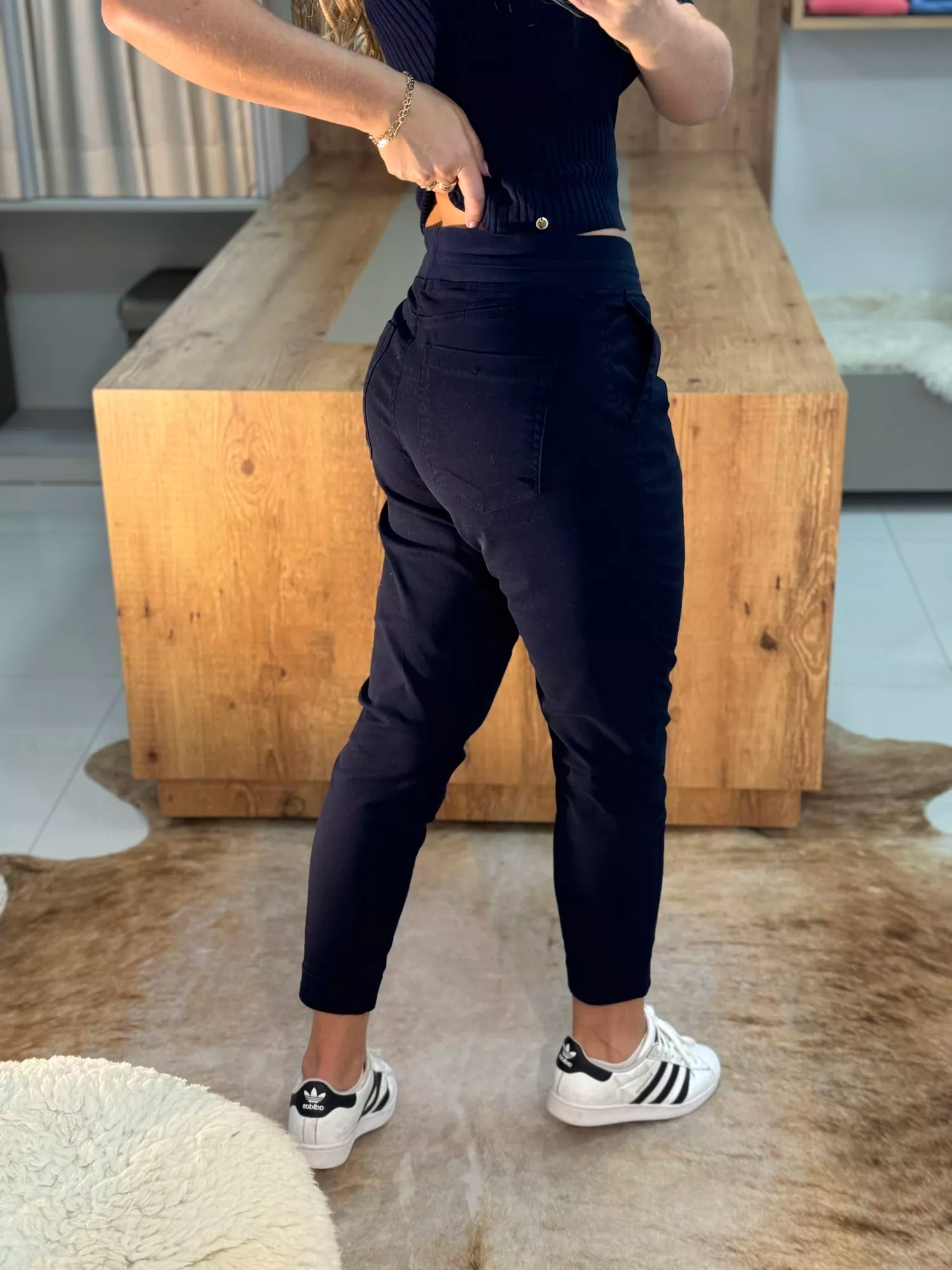 Calça De Sarja Com Cordão