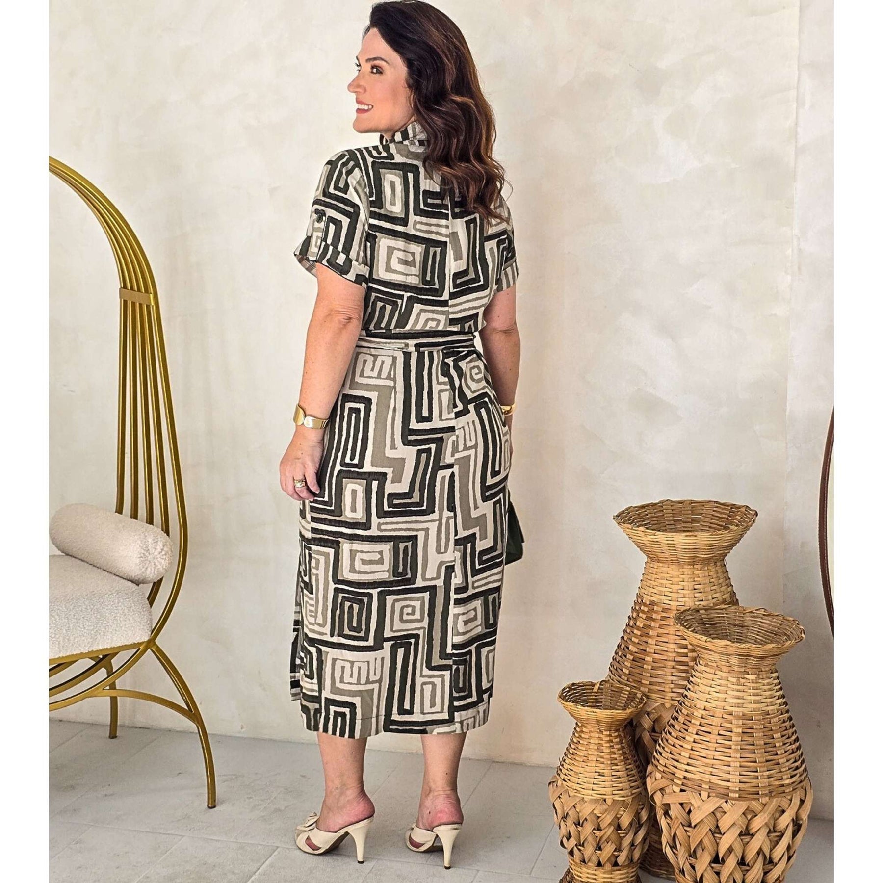 Vestido Midi Estampa Geométrica em Viscolinho